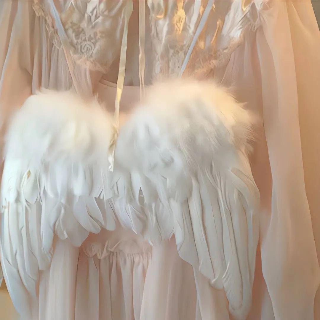 夸女孩子的彩虹屁朋友圈(花式夸女生的彩虹屁词语)