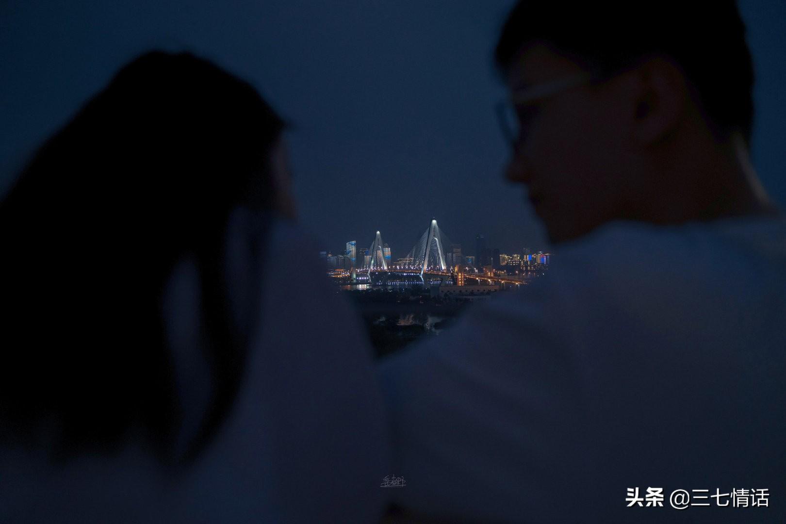 关于蝴蝶的惊艳文案（感情文案长句干净治愈）