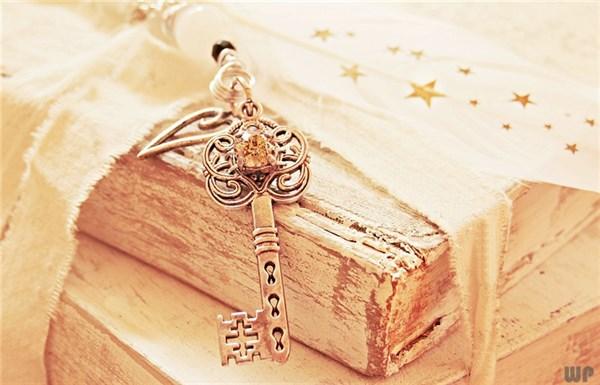 分手的伤感文案发朋友圈（一个人的伤感语录短句）