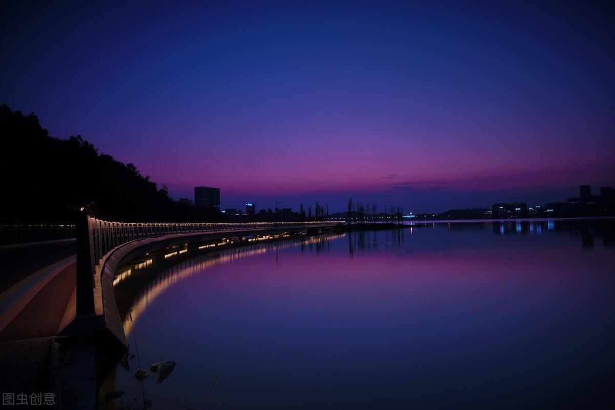 记录孩子成长的文案祝福语（家有男孩初长成的说说）