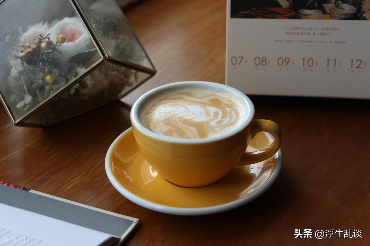 咖啡的文案说说心情短语（咖啡简短文艺小清新文案）