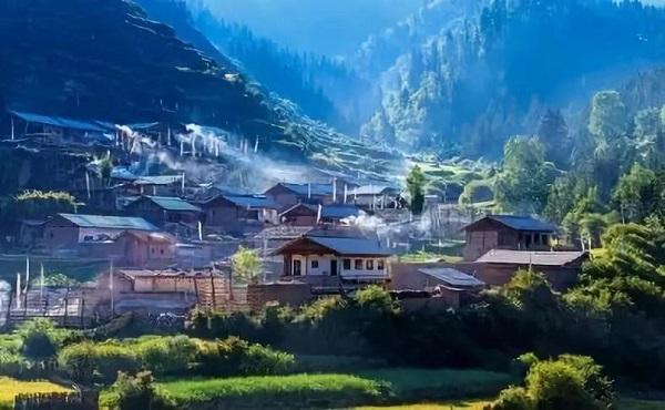 回农村老家的朋友圈说说(抖音回农村老家心情短语)