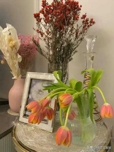 情绪文案短句高级感朋友圈（治愈自己情绪的句子）