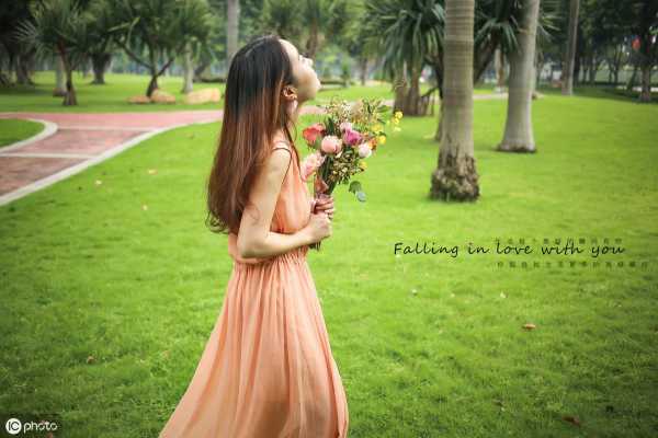 我喜欢你文案短句表白情话(暗示喜欢你的告白句子)