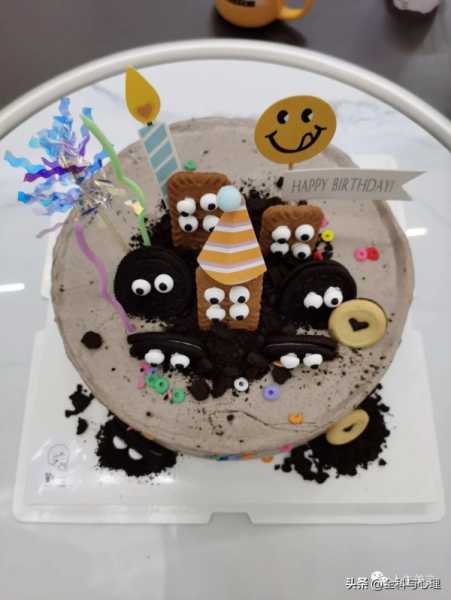 男宝三岁生日发朋友圈说说（宝宝生日九宫格素材图文案）