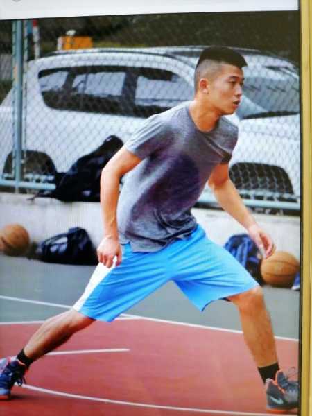 体育生的文案治愈短句（田径训练励志短句霸气）