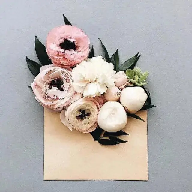 最能打动人心的文案朋友圈(文艺优雅的文案短句)