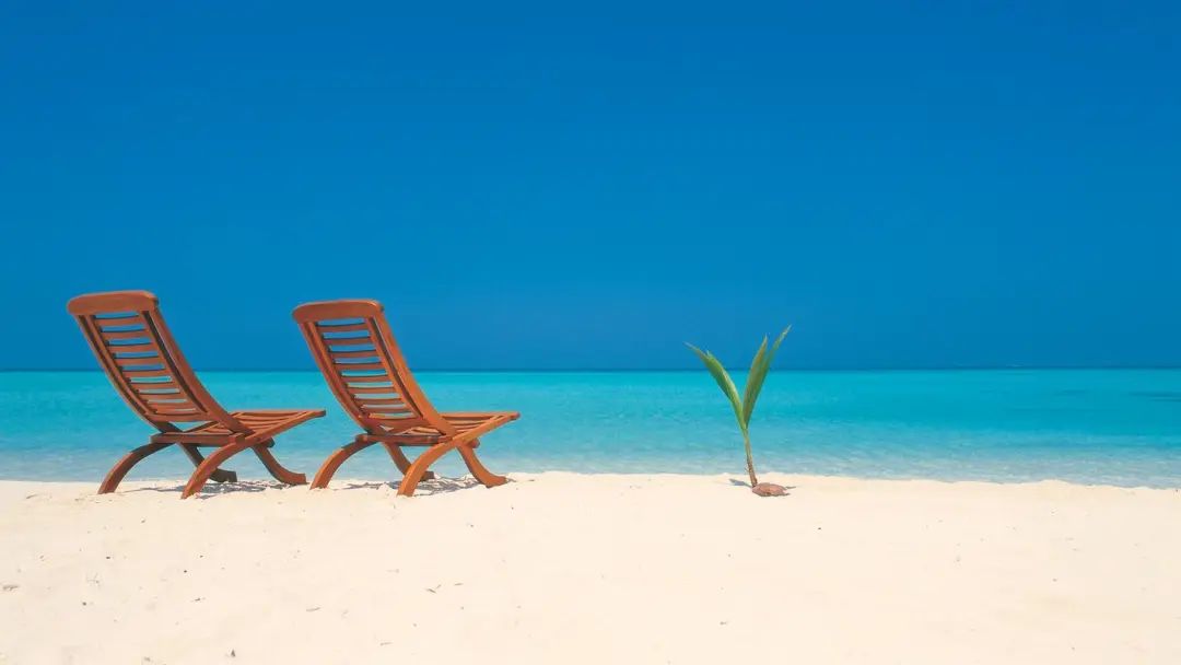 老婆生宝宝发朋友圈的句子（25句生了个儿子幽默文案）