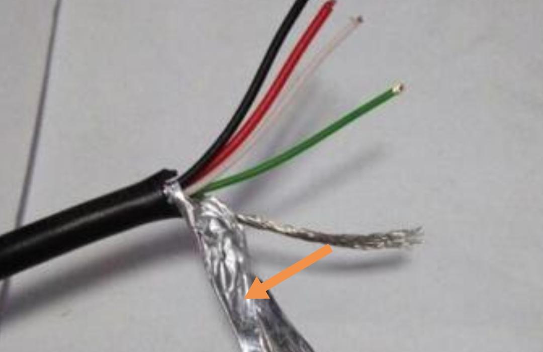 usb线中的四根颜色的定义是什么（电源线正负极颜色）