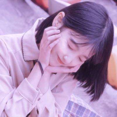 官宣女朋友的文案短句高质量(公布对象的浪漫句子)