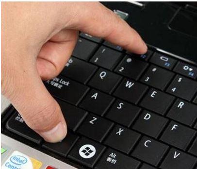 触控板锁住了怎么解开(教你如何解开笔记本触摸板)