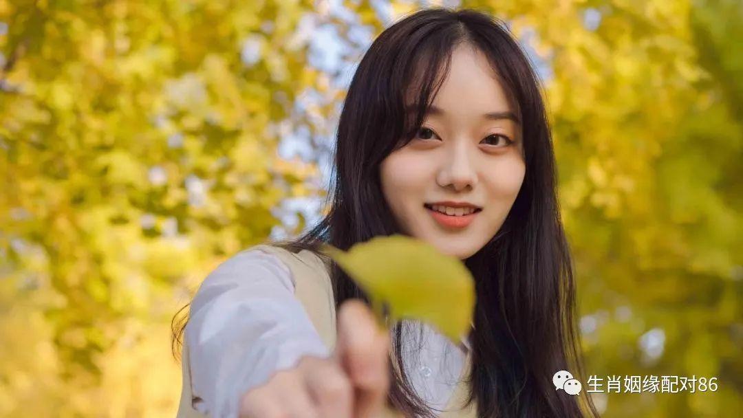 牛女和鼠男相配婚姻如何（属牛人女最佳婚配属相男）